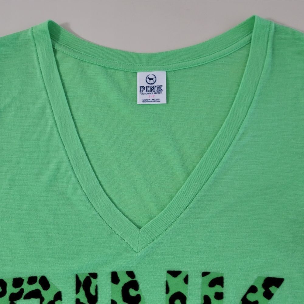 PINK Victoria's Secret Green V-neck Graphic Short Sleeve T-shirt - Picture 6 of 11